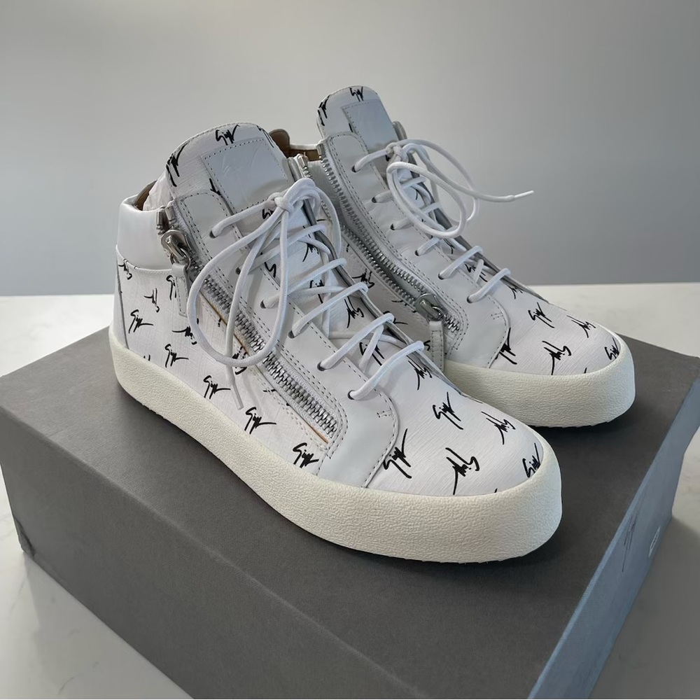 Giuseppe Zanotti White and Black Monogram Sneakers With Silver Zipper Detail